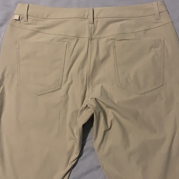 NWOT Men’s lululemon ABC classic pants - Picture 11 of 13
